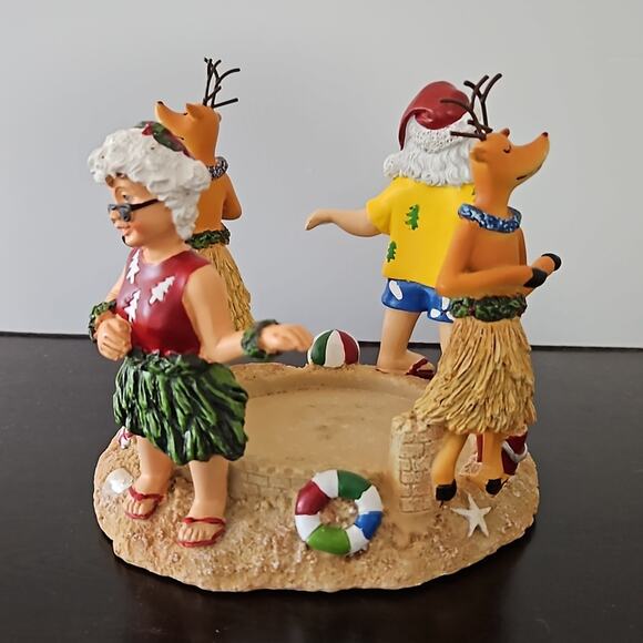 Yankee Candle Christmas Santa and Friends Hawaii Beach Candle Jar Holder - Picture 2 of 7